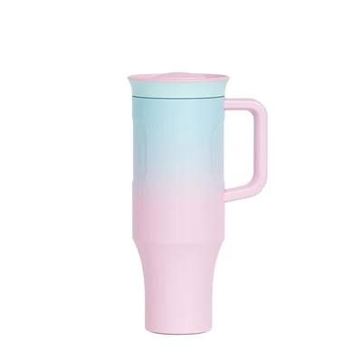 Tumbler aan caabbin oo caws leh